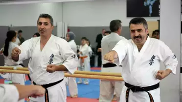 Yıldırım Belediyesi Karate Kurslarında 70 Sporcu Kuşak Yükseltti