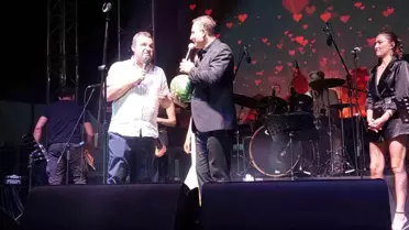 Rafet El Roman, Tekirdağ'da Karpuz Şenliği'nde Muhteşem Konser Verdi