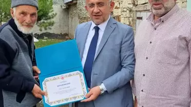 83 yaşındaki Hafız Hasan Çakmak, hafızlık yarışmasında ikinci oldu