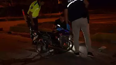Konya Ereğli'de Kamyonet ile Motosiklet Çarpıştı: 2 Kişi Ağır Yaralandı