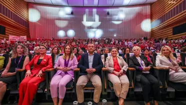 CHP Kadın Kolları Kurultayında Başkanlık İçin İki Aday Yarışacak