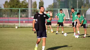 1922 Konyaspor Teknik Direktörü İsmail Aksu: Yeni sezon öncesi hedefimiz mücadeleci bir takım oluşturmak