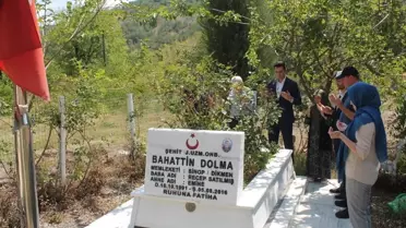 Sinop'un Dikmen ilçesinde şehit Bahattin Dolma kabri başında anıldı