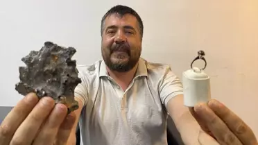 Antalya'da bulunan meteor taşından özel yüzük yapıldı