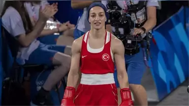 Milli boksör Buse Naz Çakıroğlu, Paris Olimpiyatları'nda finale kaldı