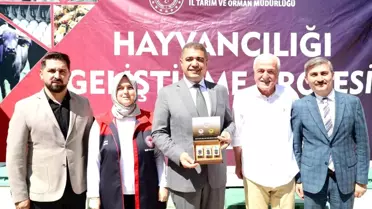 Düzce'de arıcılıkta ana arı yenileniyor projesi kapsamında 2 bin ana arı dağıtıldı