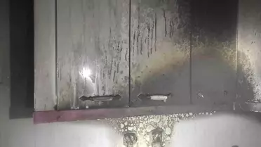 Hatay'da ocakta unutulan tavanın neden olduğu yangın evde hasara neden oldu