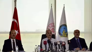 Ulaştırma ve Altyapı Bakanı Instagram ve Roblox'un Yasaklanmasıyla İlgili Konuştu