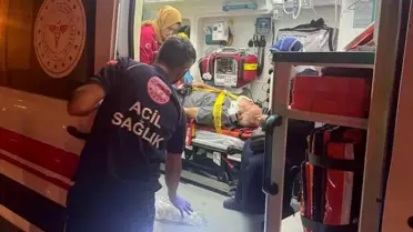 Burdur'da Otomobilin Motosiklete Çarpması Sonucu Yaşlı Çift Yaralandı