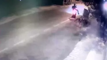 Niğde'de Çöp Konteynerleri Gece Yarısı Devrildi