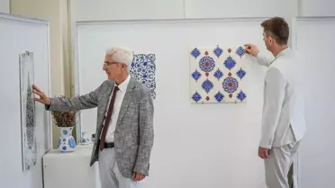 Osmanlı çinilerinin benzerleri Kütahya'da özel tekniklerle üretiliyor