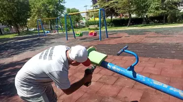 Şehzadeler Belediyesi Çocuk Parklarını Güvenli Hale Getiriyor