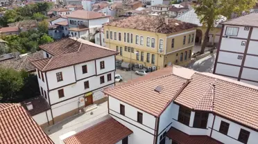 Bursa'da Emekli Bankacı Osmaneli'nde Butik Otel İşletmeciliğine Başladı