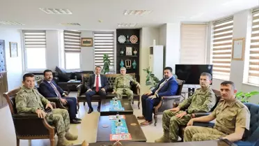 Kara Kuvvetleri Komutanı Ahlat'ta İncelemelerde Bulundu