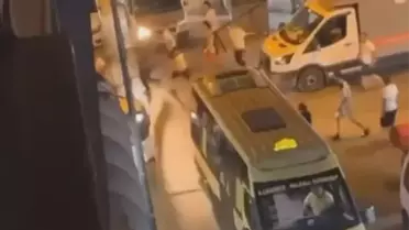 Kadın Boşanma Aşamasında Eşi Tarafından Sokak Ortasında Bıçaklandı