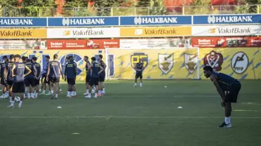 MKE Ankaragücü'nde Jamaikalı futbolcu Renaldo Cephas antrenmana çıktı