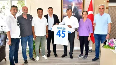 Yunusemre Belediyespor Yönetimi Manisa Gençlik ve Spor İl Müdürü'nü Ziyaret Etti