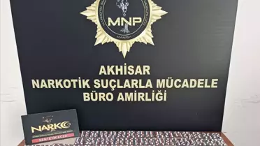 Akhisar'da Uyuşturucu Operasyonu: 3 Şüpheliden 1'i Tutuklandı