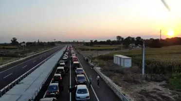 Edirne Pazarkule Sınır Kapısı'nda Gurbetçilerin Bekleyişi Çileye Dönüşüyor