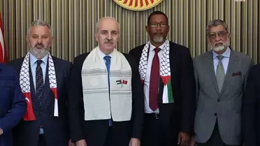Numan Kurtulmuş, Nelson Mandela'nın torunu ve Jeff Monson ile bir araya geldi