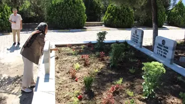 Yalova'da 17 Ağustos Depremi'nin 25. yılında anma programı düzenlendi