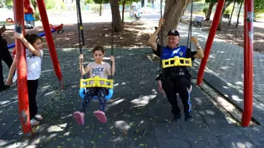 Adana'da Toplum Destekli Polislik ve Siber Suçlarla Mücadele Ekipleri Çocukları Dijital Oyun Bağımlılığına Karşı Uyardı