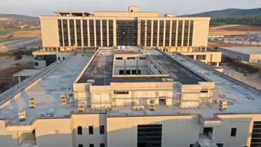 MHP Milletvekili Zuhal Karakoç Dora, Ferhuş Sağlık Kompleksi incelemesinde bulundu