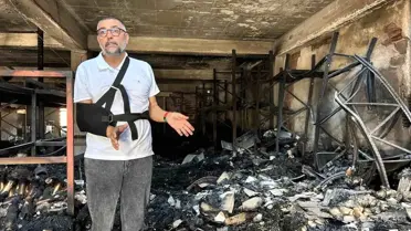 İzmir'de Yamanlar Dağı'ndaki Yangında İşletme Sahibi 20 Yıllık Emeğinin Kül Olduğunu İzledi