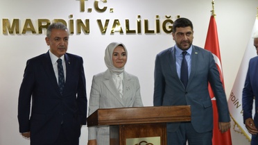 Aile ve Sosyal Hizmetler Bakanı Mahinur Özdemir Göktaş, Mardin'de Kadın ve Çocuklara Destek Veriyor