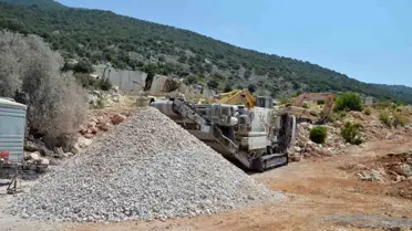 Antalya Büyükşehir Belediyesi, Yatıkardıç Yayla yolunu yeniliyor