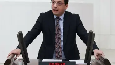 CHP Milletvekili Yunus Emre, AB fonlarının derneklere verildiği iddialarını Meclis gündemine taşıdı