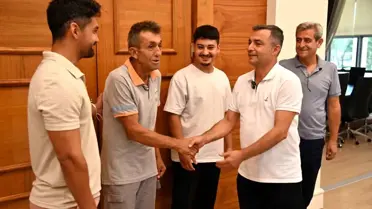 Manavgat Belediyesi Çalışanı Dürüst Davranışıyla Ödüllendirildi