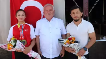 Dünya Şampiyonu Şaziye Demir Samsun'da Karşılandı
