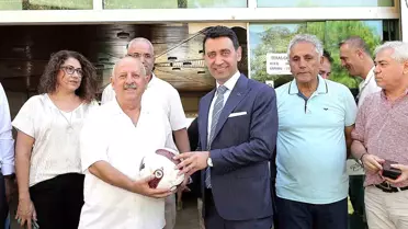 Bayraklı Belediyesi Amatör Spor Kulüplerine Destek Verdi