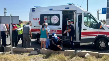 Kütahya'da Kavşakta Otomobil Kazası: 6 Yaralı