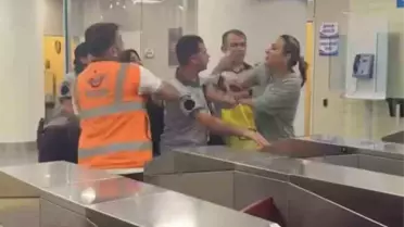 Marmaray'da kadın yolcu ile güvenlik görevleri arasındaki kavga kamerada