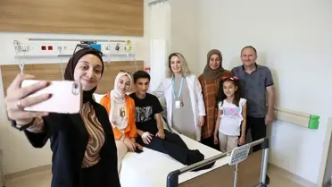 Nadir Görülen Akalazya Hastalığına Sahip Genç, Eskişehir Şehir Hastanesinde Tedavi Edildi