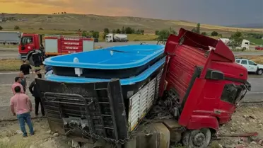 Kırıkkale'de TIR ve otomobil çarpıştı: 6 yaralı