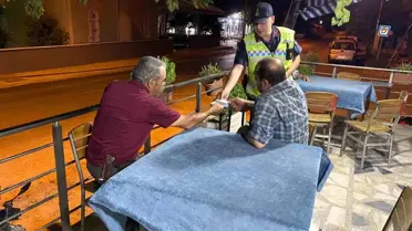 Aydın'da Jandarma Ekipleri Vatandaşlara Traktör Güvenliği Eğitimi Verdi