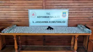Adıyaman'da Uyuşturucu Operasyonu: 2 Bin 100 Adet Hap Ele Geçirildi