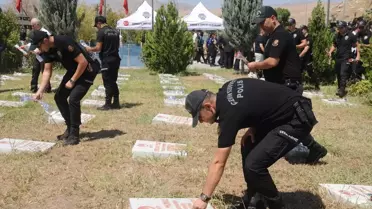 Şırnak'ta şehit 12 polis için anma töreni düzenlendi