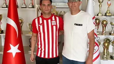 Ayvalıkgücü Belediyespor, Semih Kayan ile sözleşme imzaladı