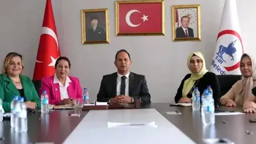 Düzce Kent Konseyi Başkanı Cihan Ünal'a Kadınlar Hayırlı Olsun Ziyareti