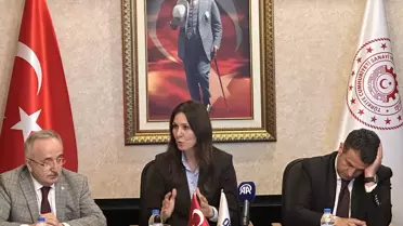 AK Parti Genel Başkan Yardımcısı Çiğdem Karaaslan, Samsun'da Sürdürülebilir Kalkınma Toplantısı'nda konuştu