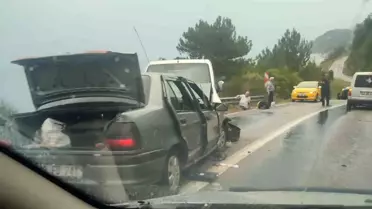 İnebolu'da otomobil ile hafif ticari araç çarpıştı: 7 yaralı