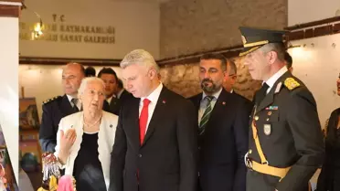 Safranbolu'da Türk Silahlı Kuvvetlerine bağışlanacak bebek ve resim sergisi açıldı