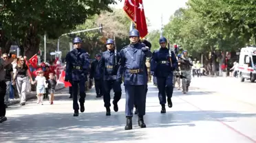 Konya'da 30 Ağustos Zafer Bayramı'nın 102. yıl dönümü törenlerle kutlandı