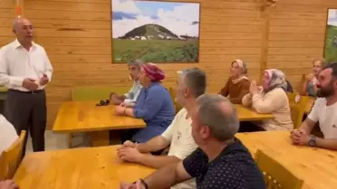 Ardeşen'deki öğrenciler, 32 yıl sonra öğretmenleriyle buluştu