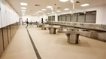 Ahlaksız çift, morgda cinsel ilişkiye girdi! Üç morg çalışanı gözaltına alındı