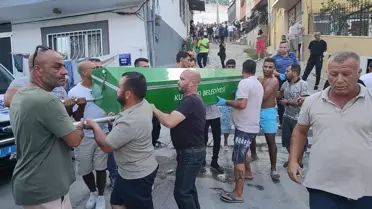 Kuşadası'nda Eski Eşini Öldüren Adam Adliyeye Sevk Edildi